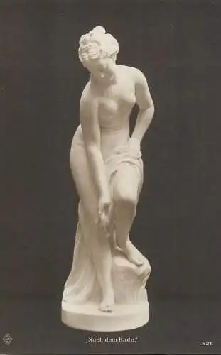 Fine art postcard sculpture statue Nach dem Bade