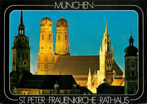 Germany Munchen Peterskirche, Frauenkirche und Rathaus night aspect