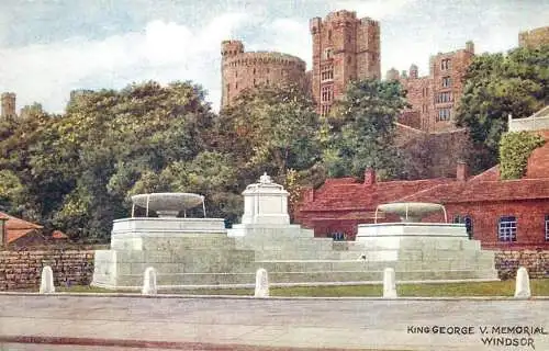 British fine art scenic postcard painting Windsor castle round tower King George memorial