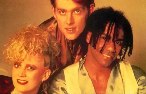 Music and musicians postcard Thompson twins