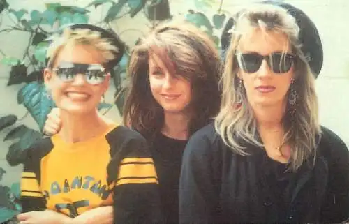 Music and musicians postcard Bananarama 1981