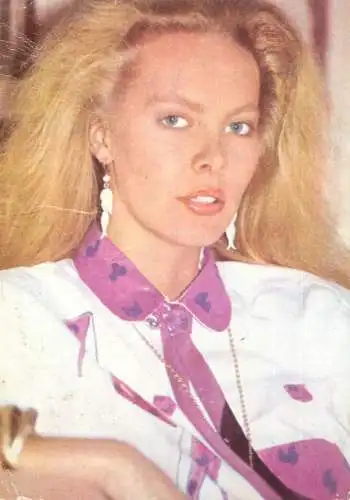 Film postcard actors Madleen Kane