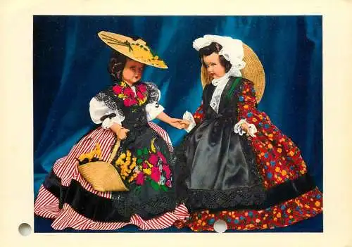 Holiday postcard doll set poupees des provinces de France La nicoise 1979