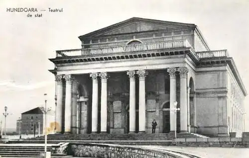 Romania Hunedoara teatrul de stat