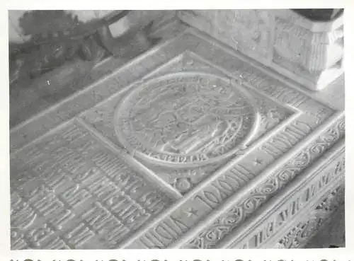 Romania architecture photo 9 x 12 cm Romania 1968 monastery sculpture