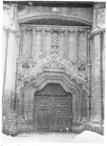 Romania architecture photo 9 x 12 cm facade doorway and bass relief