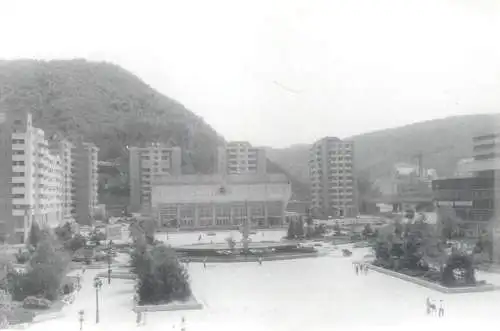 Original foto photo social history Romania Resita square