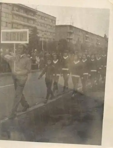 Original foto photo social history Romania Sibiu communist parade