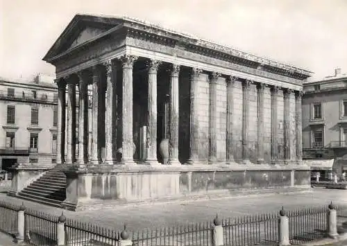 France  Gard > Nîmes le maison carree