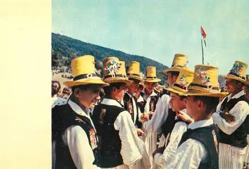 Romania folklore & ethnography traditional costumes from Tara Chioarului