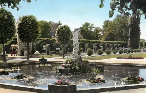 cpsm France Bourges (Cher) Le Jardin des Pres Fichaux