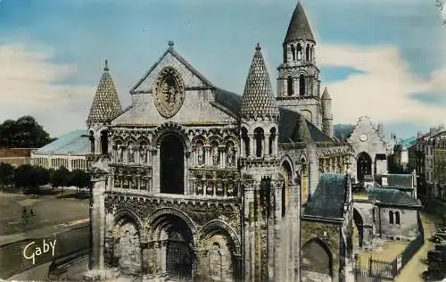 cpsm France Poitiers (Vienne) Eglise Notre Dame de la Grande