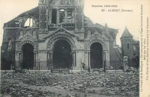 Guerre 1914-1916 France Albert (Somme) cathedral ruins