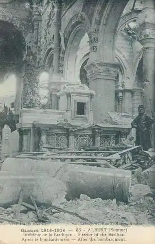 Guerre 1914-1916 France Albert (Somme) bombarded basilique interior