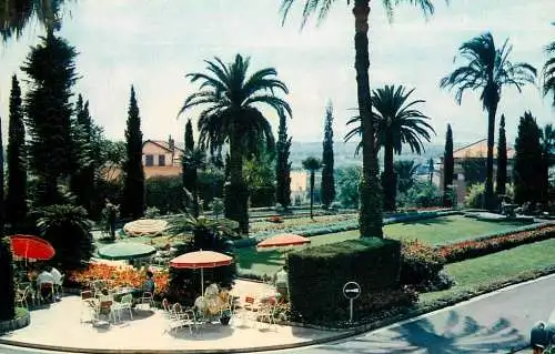 cpsm France Hyeres-les-Palmiers Maison de Repos "Chateaubriand" Le Jardin