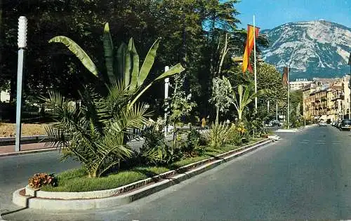 cpsm France Aix-les-Bains l'avenue des Thermes & de la Gare