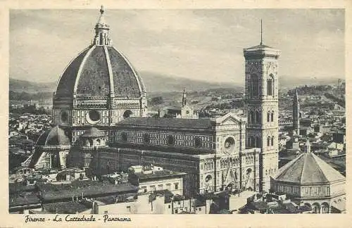 Italy Firenze La Cattedrale vista panoramica della citta