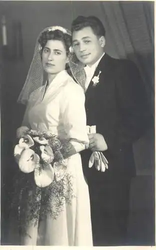 Romania studio fotografic Petru Lugojan Deva 1958 wedding souvenir