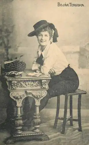 Hungary theatre actress Bojár Teruska 1906