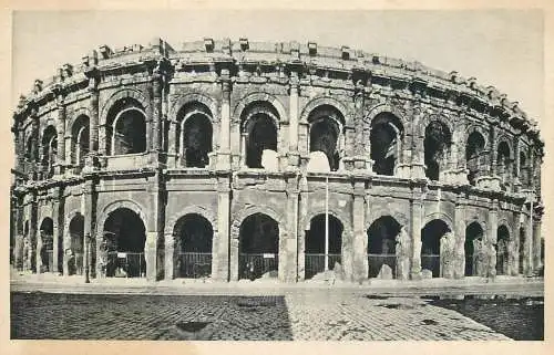 CPA France Nimes les Arenes