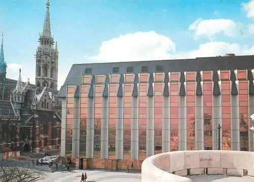 Hungary Budapest Matthias church and Hilton hotel