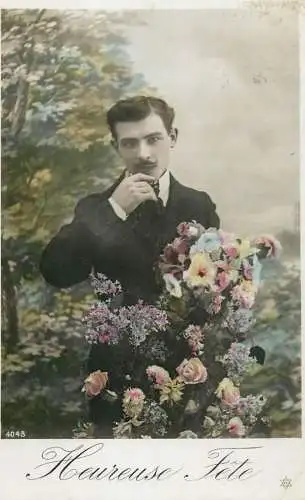 cpa salutations bonheur homme élégant mode flowers and moustache