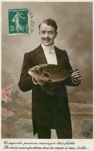 cpa salutations bonheur homme élégant mode moustache and fish