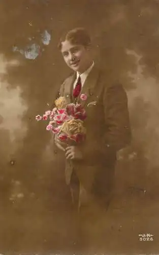 cpa salutations bonheur homme élégant mode flower 1920