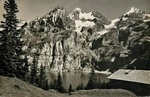 Switzerland Oeschinensee und Blumlisalp