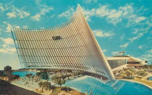 USA New York's World's Fair General Motors Futurama Building World's Fair 1964-1965  "Peace through Understanding"