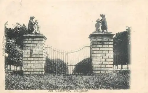 Scotland Traquair old gateway