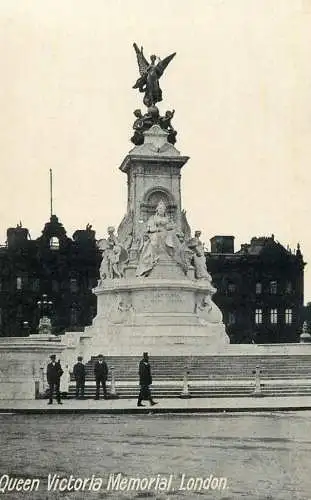 UK England London Queen Victoria memorial