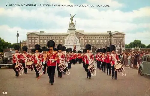 United Kingdom England London Buckingham Palace and guards