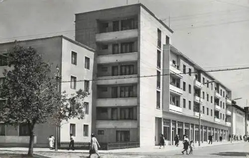 Romania imagine din Piatra Neamt - pe str. "6 Martie"