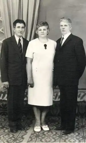 Real photo social history elegant 1967 wedding ceremony