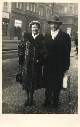 Real photo social history elegant couple
