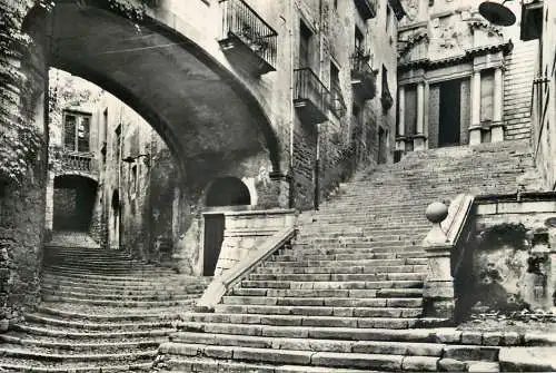 Italy Gerona subida Rey San Martin