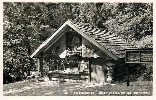 Austria Hutti am Eingang der Partnachklamm