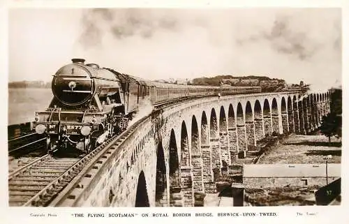 Transportation train Southern Railway 1938 Liverpool station the Flying Scotsman