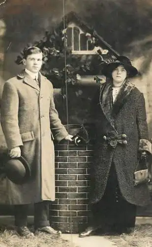 Couples postcard elegance