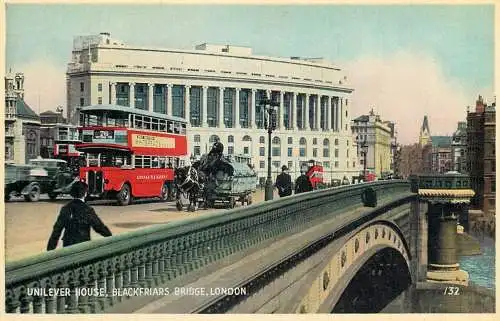 England London Unilever House & Blackfriars Bridge