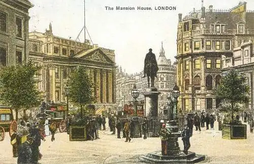 England London Mansion House equestrian statue monument