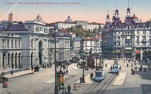 Switzerland Zurich Bahnhofplatz mit Polytechnikum und Universitat tram