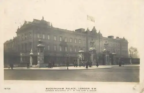 England London Buckingham Palace southwest facade