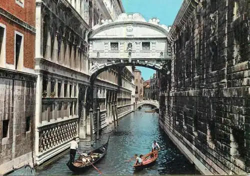 Italy Venice sighs bridge