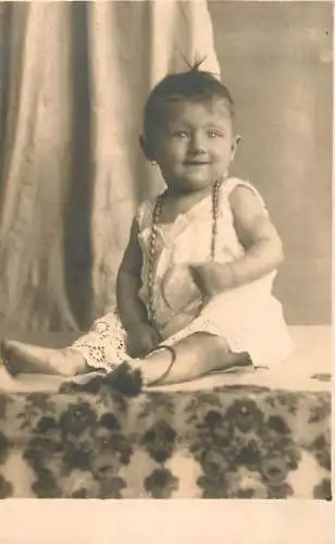 Children portraits 1929 souvenir photo postcard