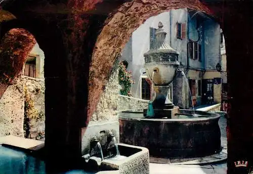 Postcard France la Cote d'Azur French Riviera Saint Paul de Vence