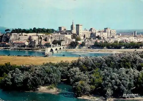 Postcard France Avignon ville des Papes 1970