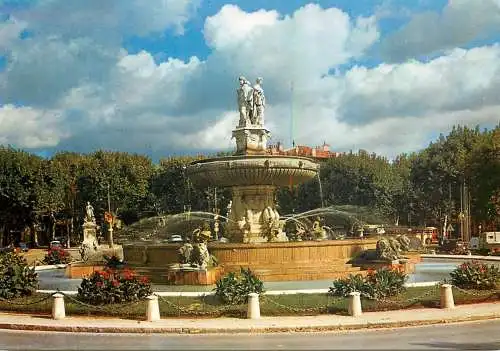 Postcard France [13] Bouches-du-Rhône Aix en Provence la grande fontaine sur la Rotonde