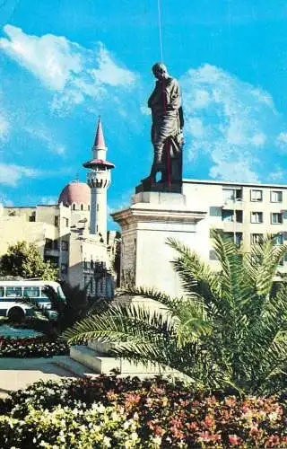 Romania vedere din Constanta statuia lui Ovidiu de Ettore Ferrari